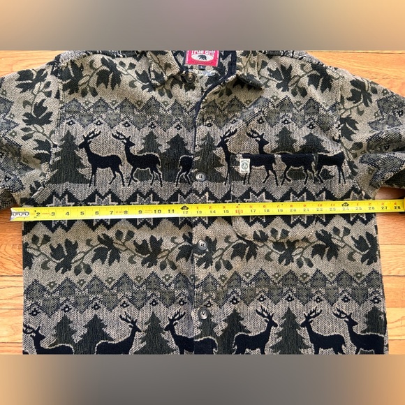 Alaska True Grit Oversized Beige & Black Reindeer Button Up Sweater - Size L - Picture 10 of 13